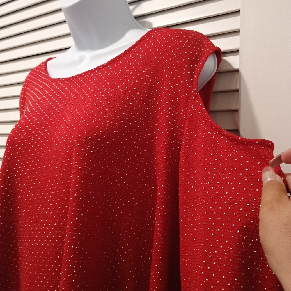 Ruby Red Favorites Silver Stud Women's Cold Shoulder Sleeve Top Size PXL - Picture 2 of 7